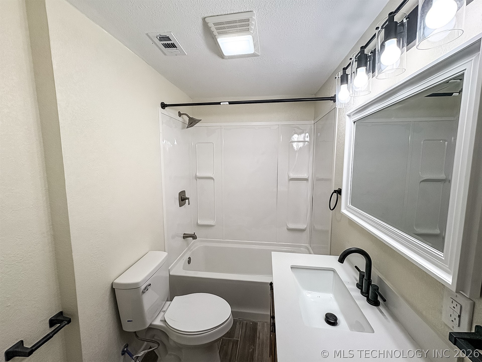 2946 Texas Property Photo 7