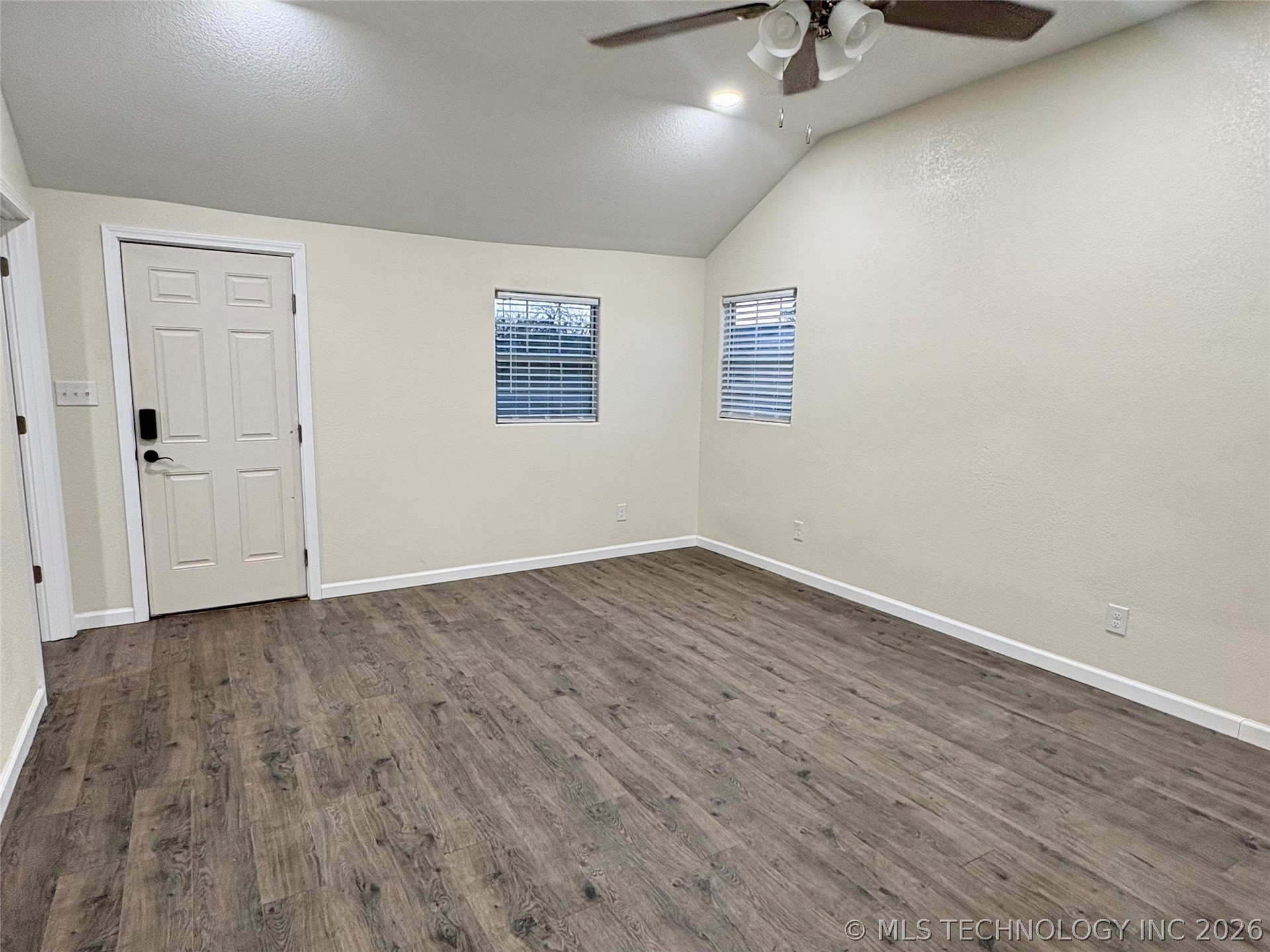 2946 Texas Property Photo 10