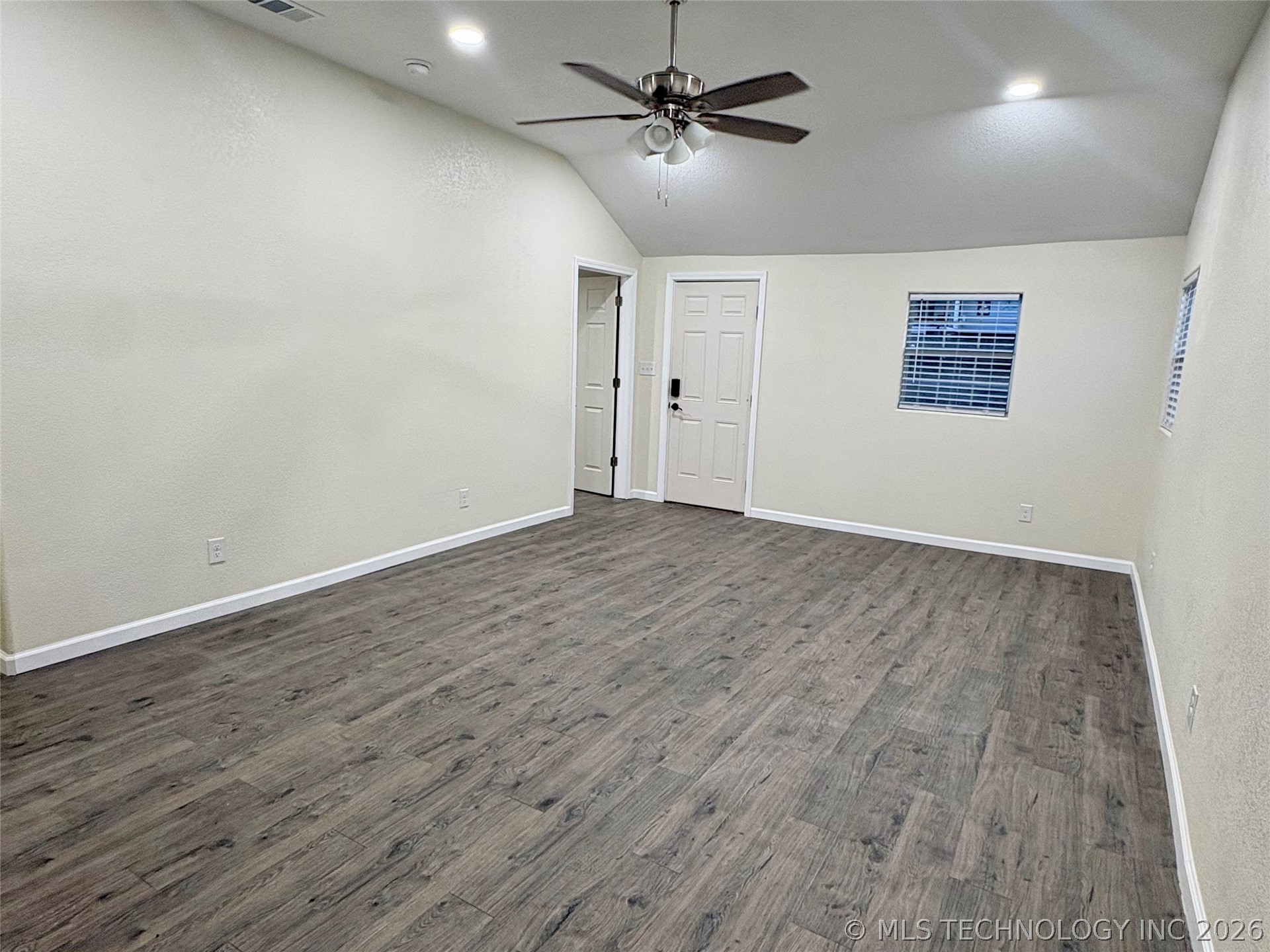 2946 Texas Property Photo 11