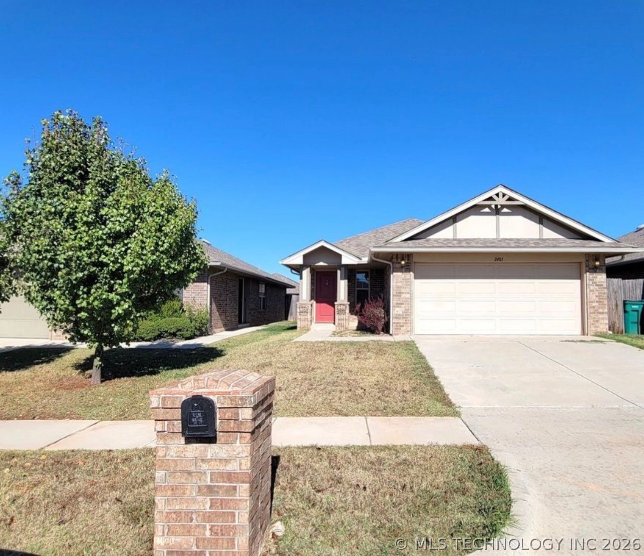 2405 Nw 197th Street Property Photo 1