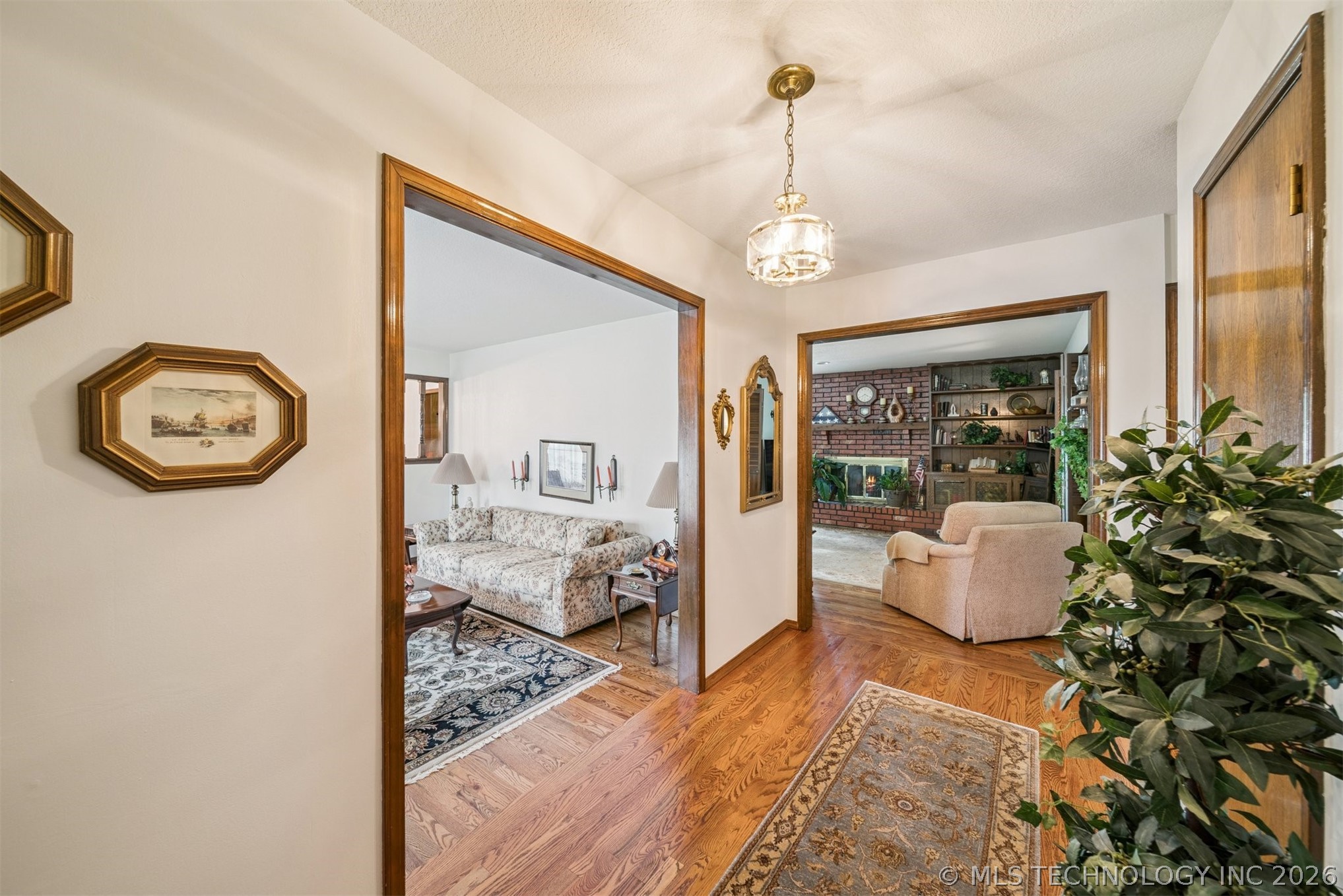 731 Kingfisher Road Property Photo 4