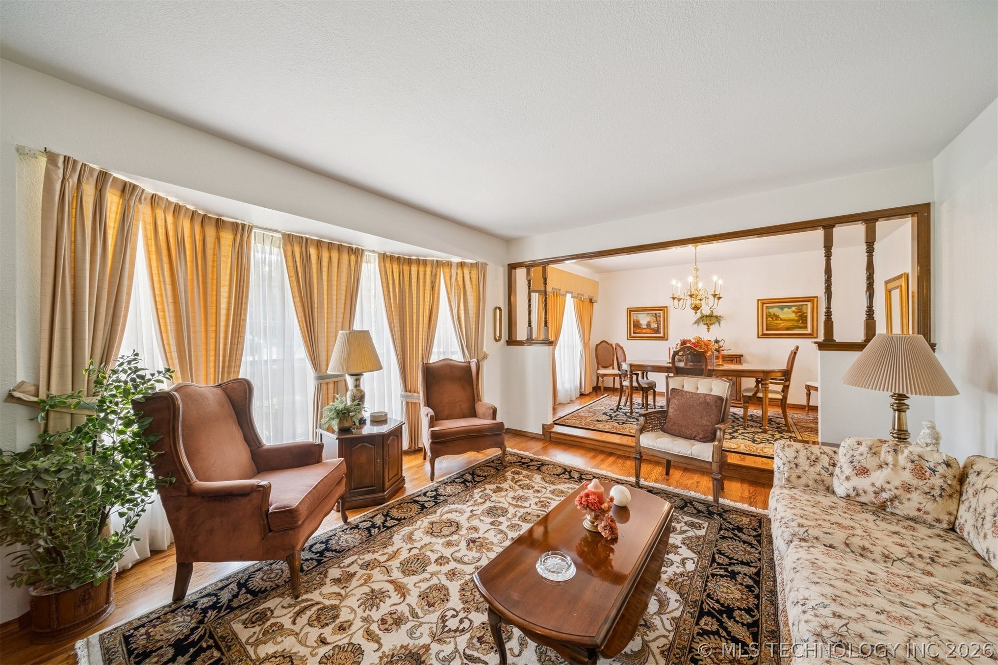 731 Kingfisher Road Property Photo 5