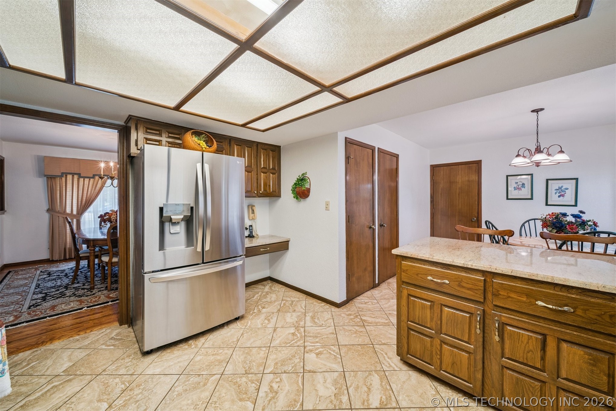 731 Kingfisher Road Property Photo 14