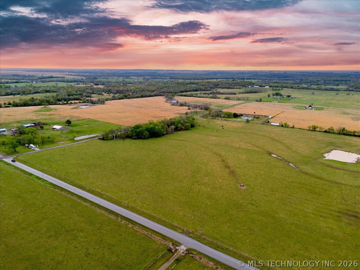 28 S 4360 Road Property Photo 2