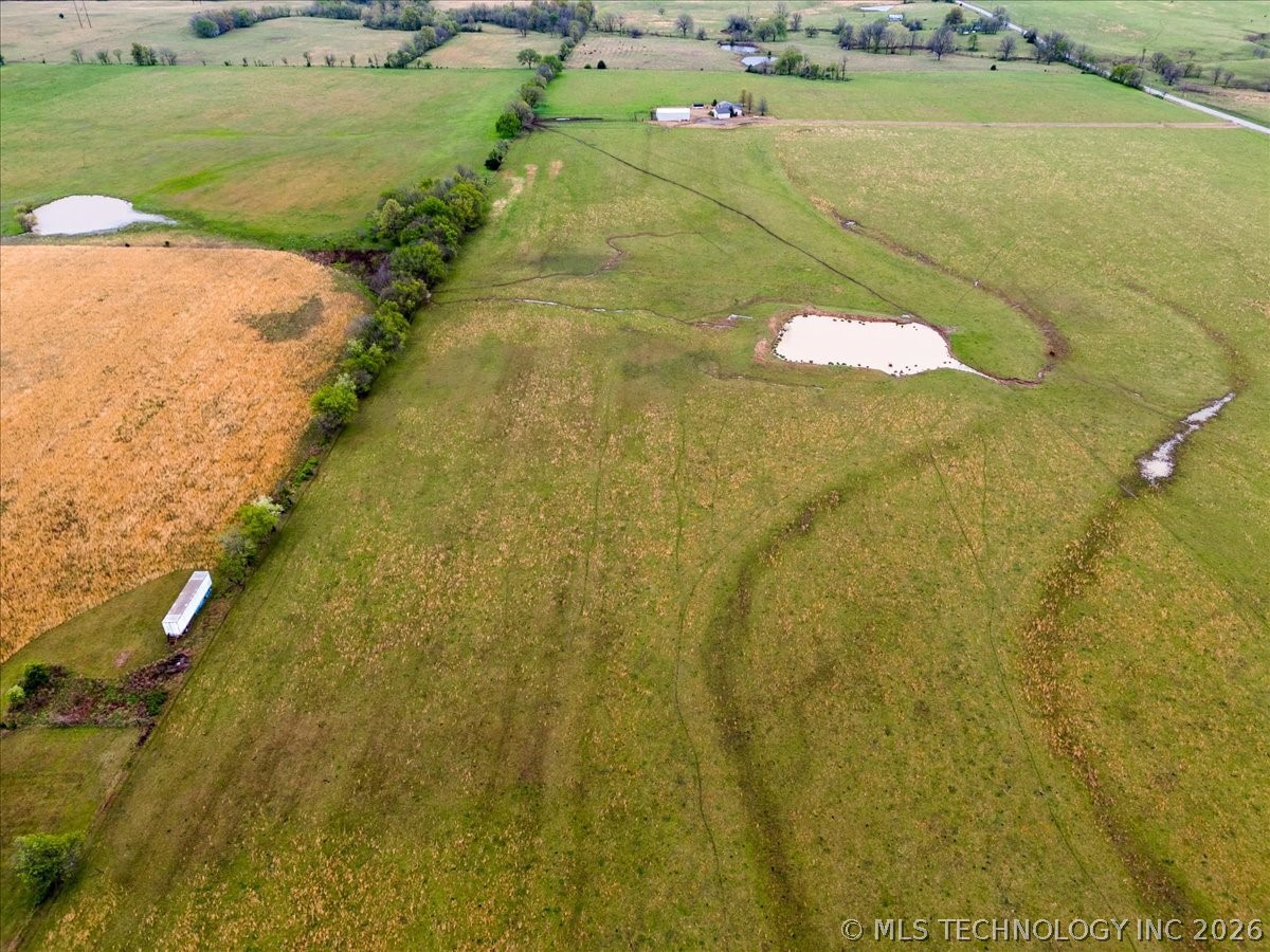 28 S 4360 Road Property Photo 8