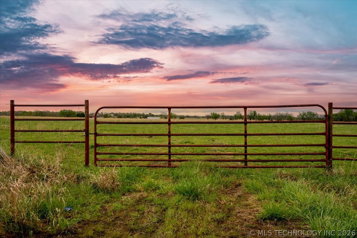 28 S 4360 Road Property Photo 12