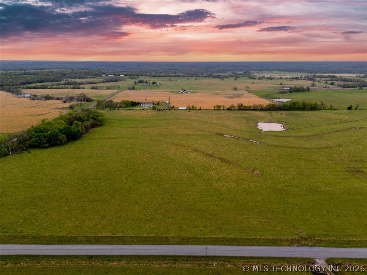 28 S 4360 Road Property Photo 14