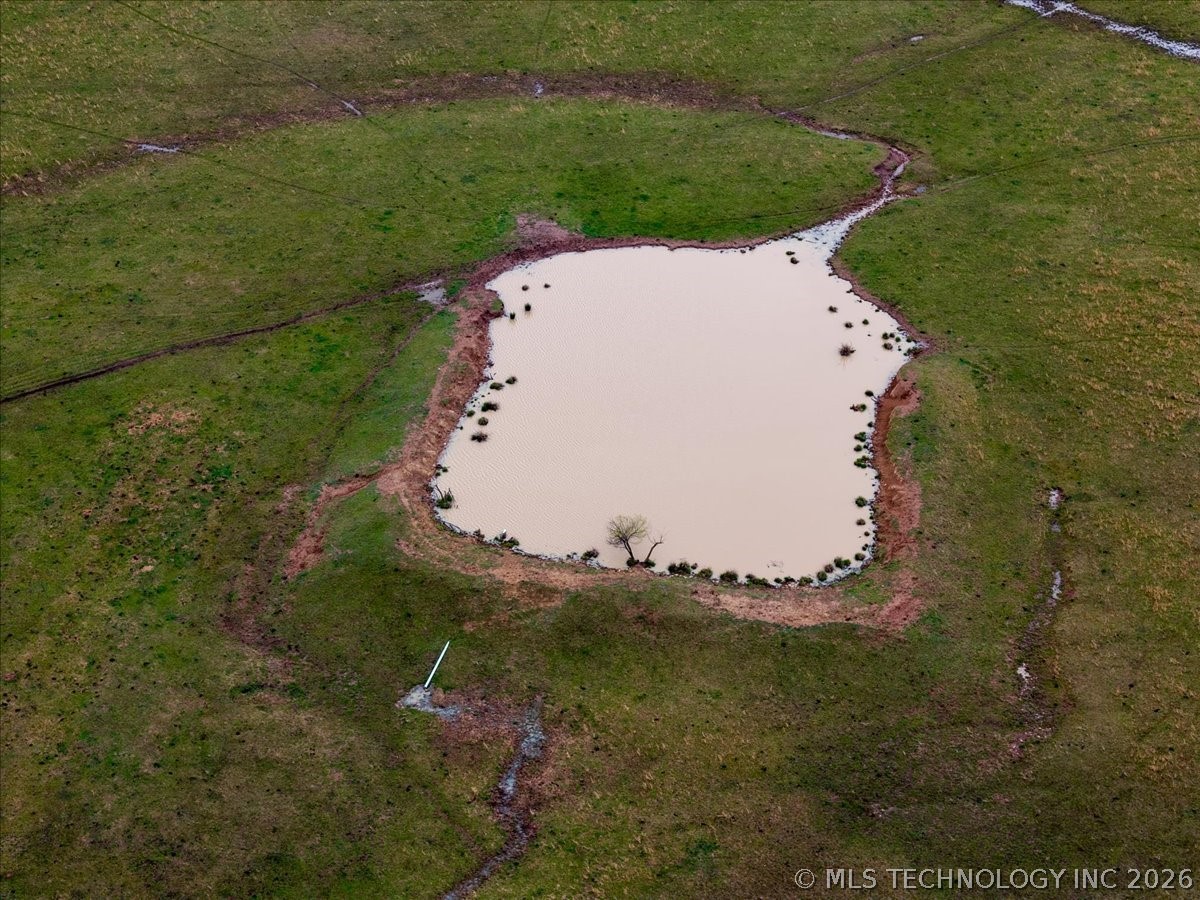 28 S 4360 Road Property Photo 16