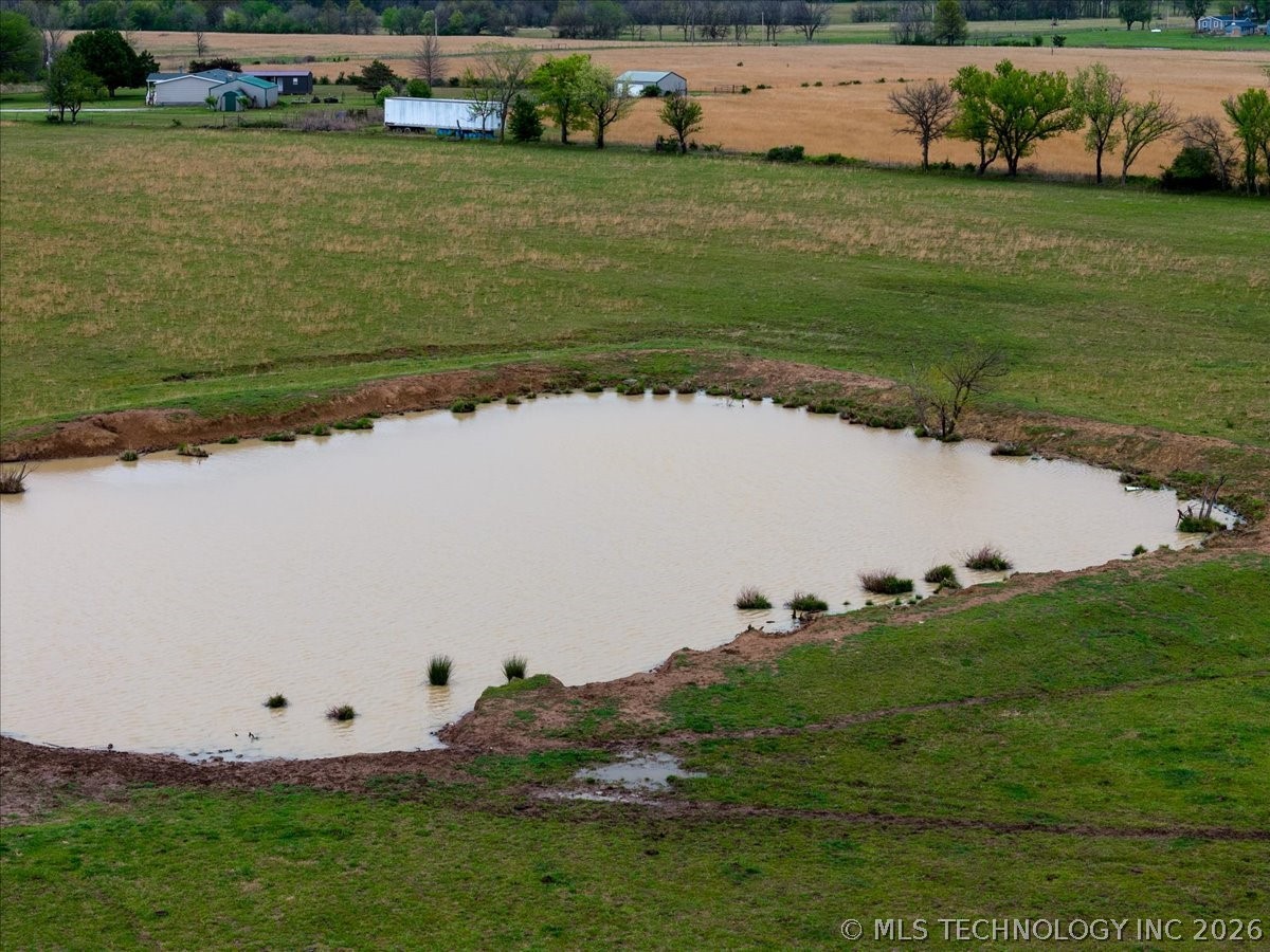 28 S 4360 Road Property Photo 17