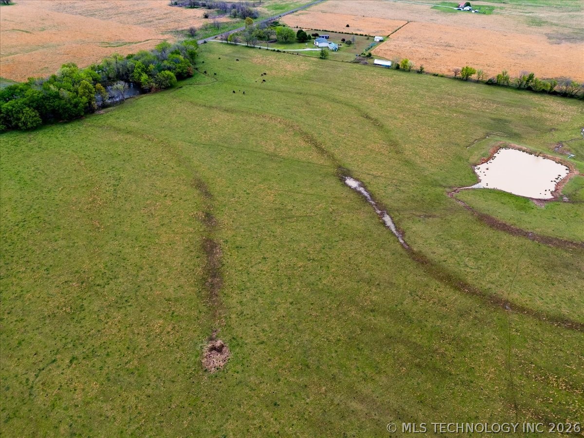 28 S 4360 Road Property Photo 25