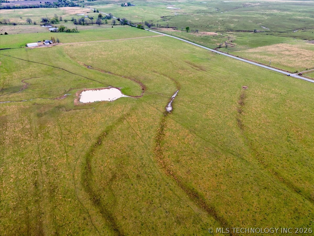 28 S 4360 Road Property Photo 32