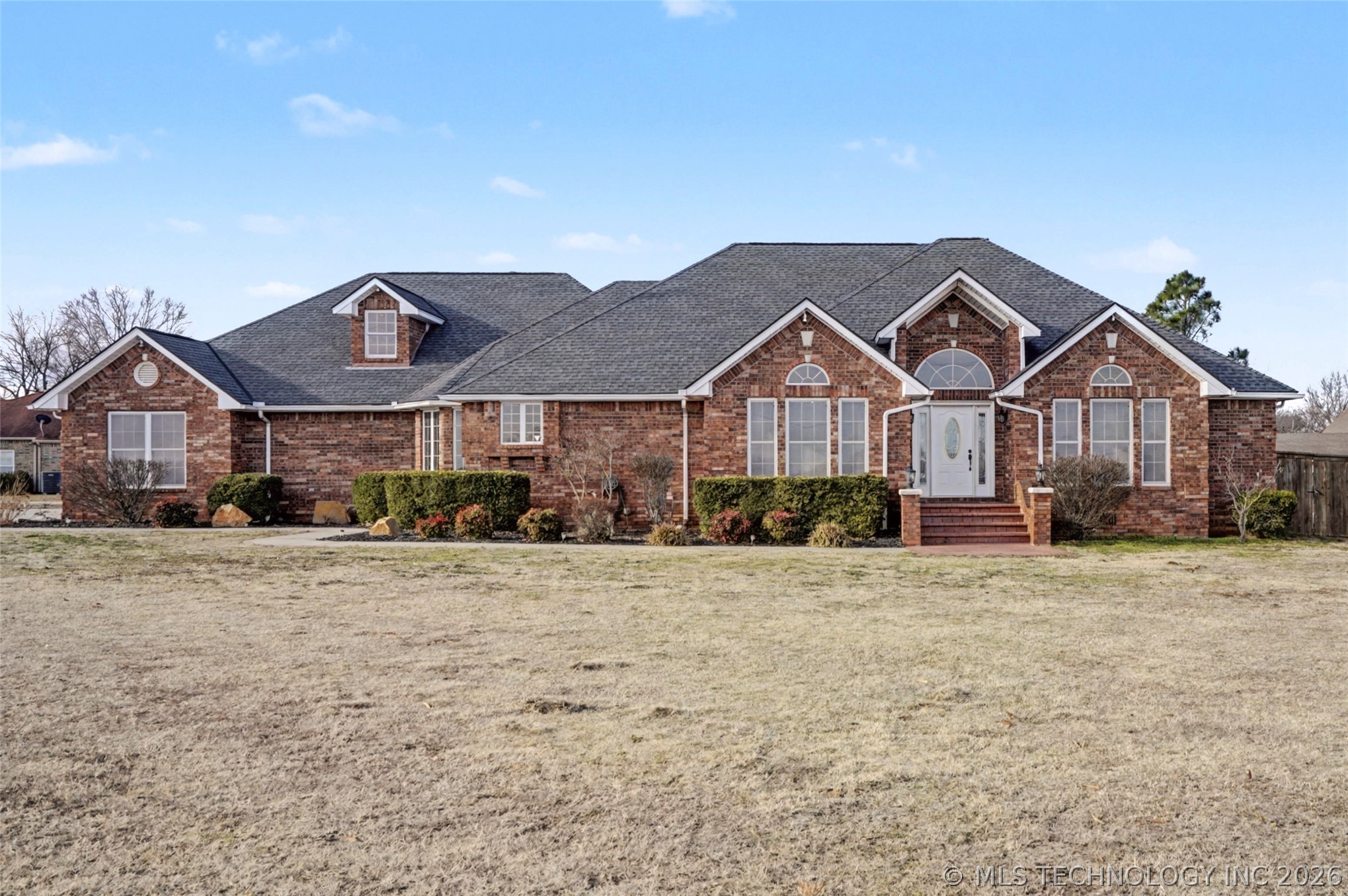 2168 S 433 Road Property Photo 2