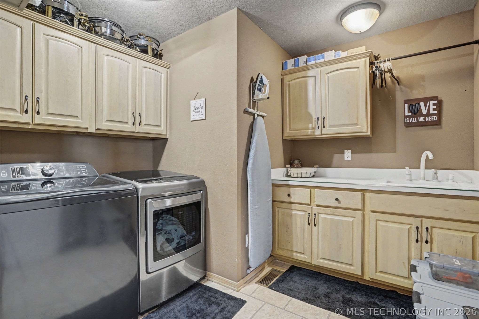 2168 S 433 Road Property Photo 28