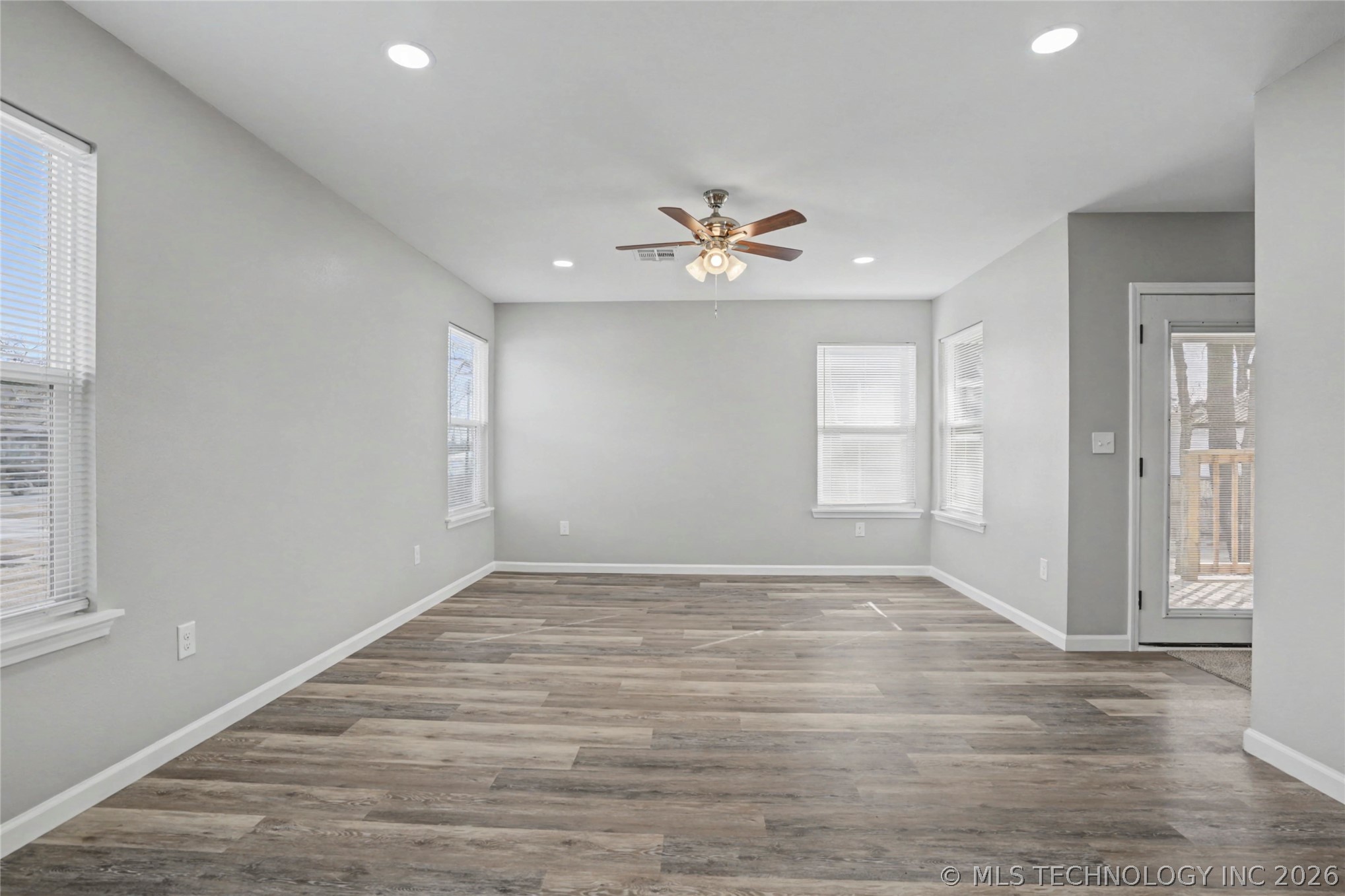 640 E Line Avenue Property Photo 3