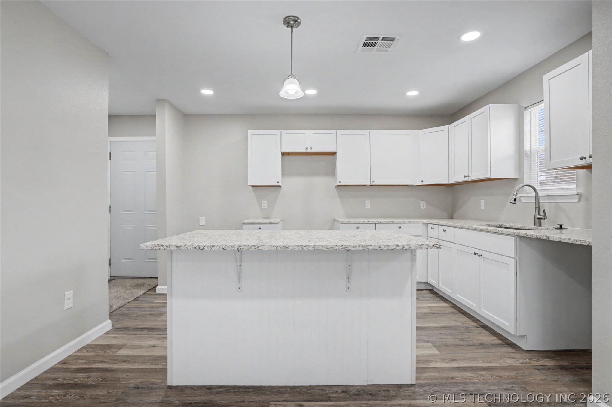 640 E Line Avenue Property Photo 8