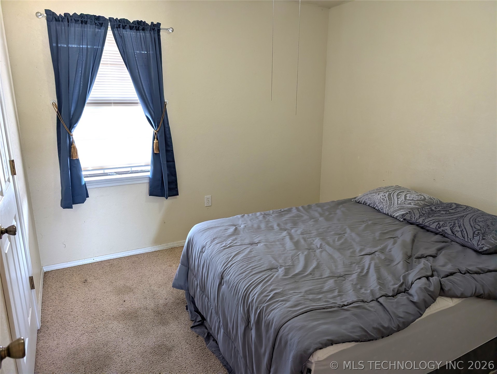 401 S Clover Property Photo 19