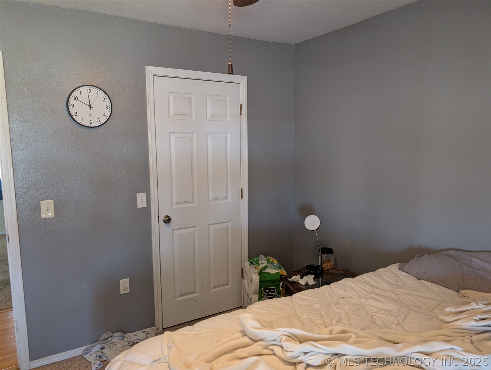 401 S Clover Property Photo 23