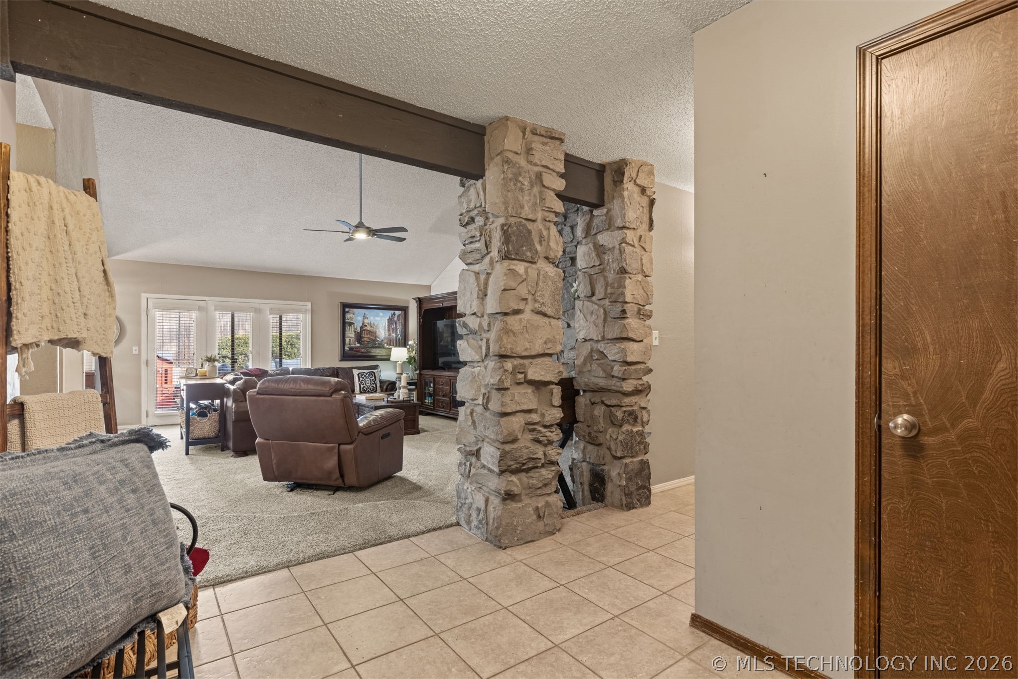 8209 S College Place Property Photo 7