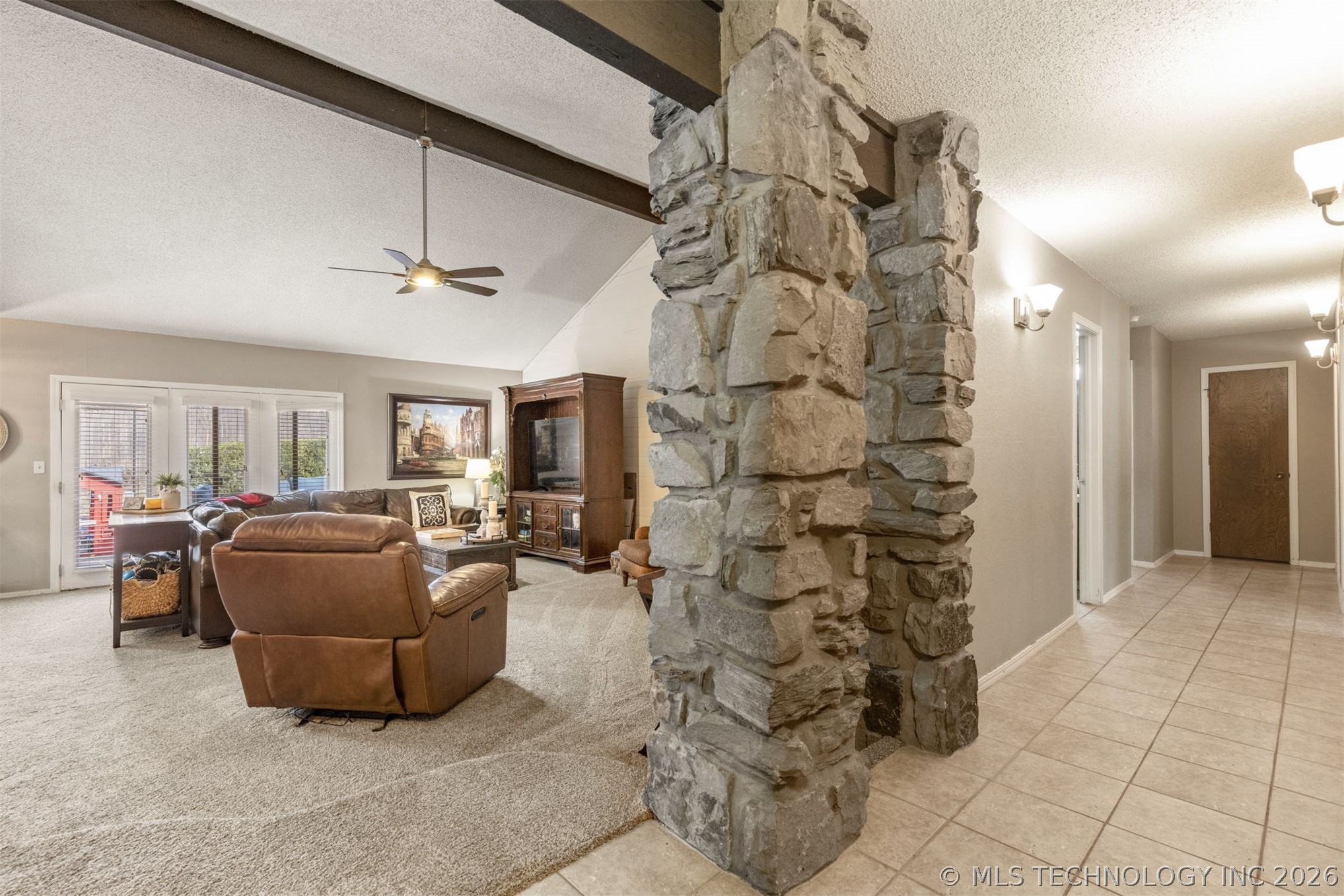 8209 S College Place Property Photo 8