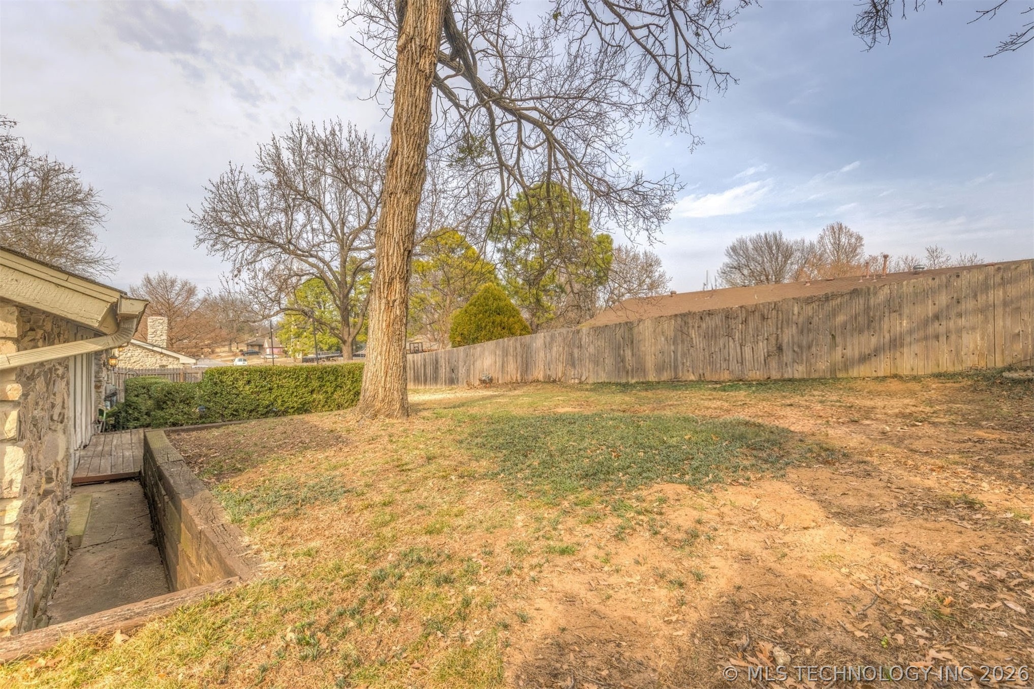 8209 S College Place Property Photo 46