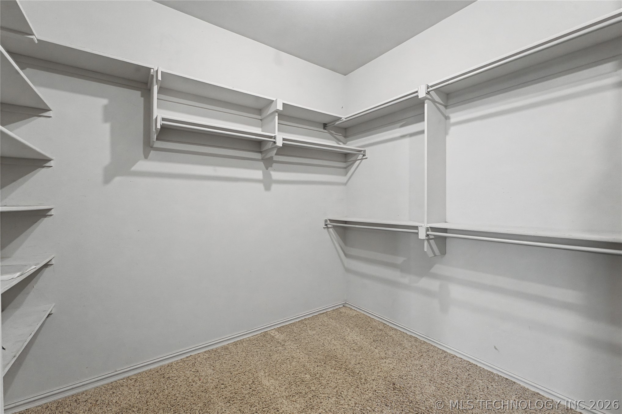 1211 E 135th Street S Property Photo 16