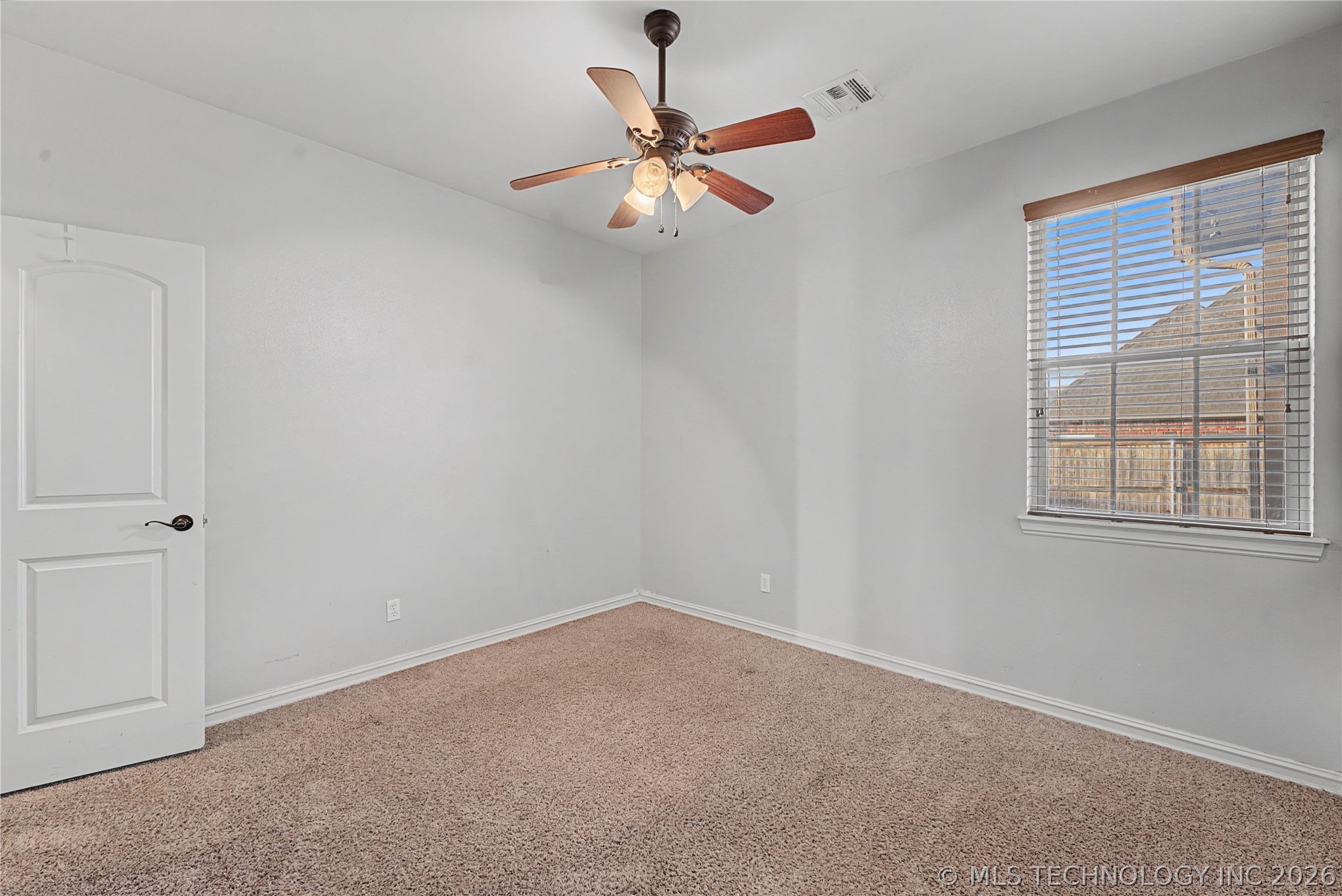 1211 E 135th Street S Property Photo 18