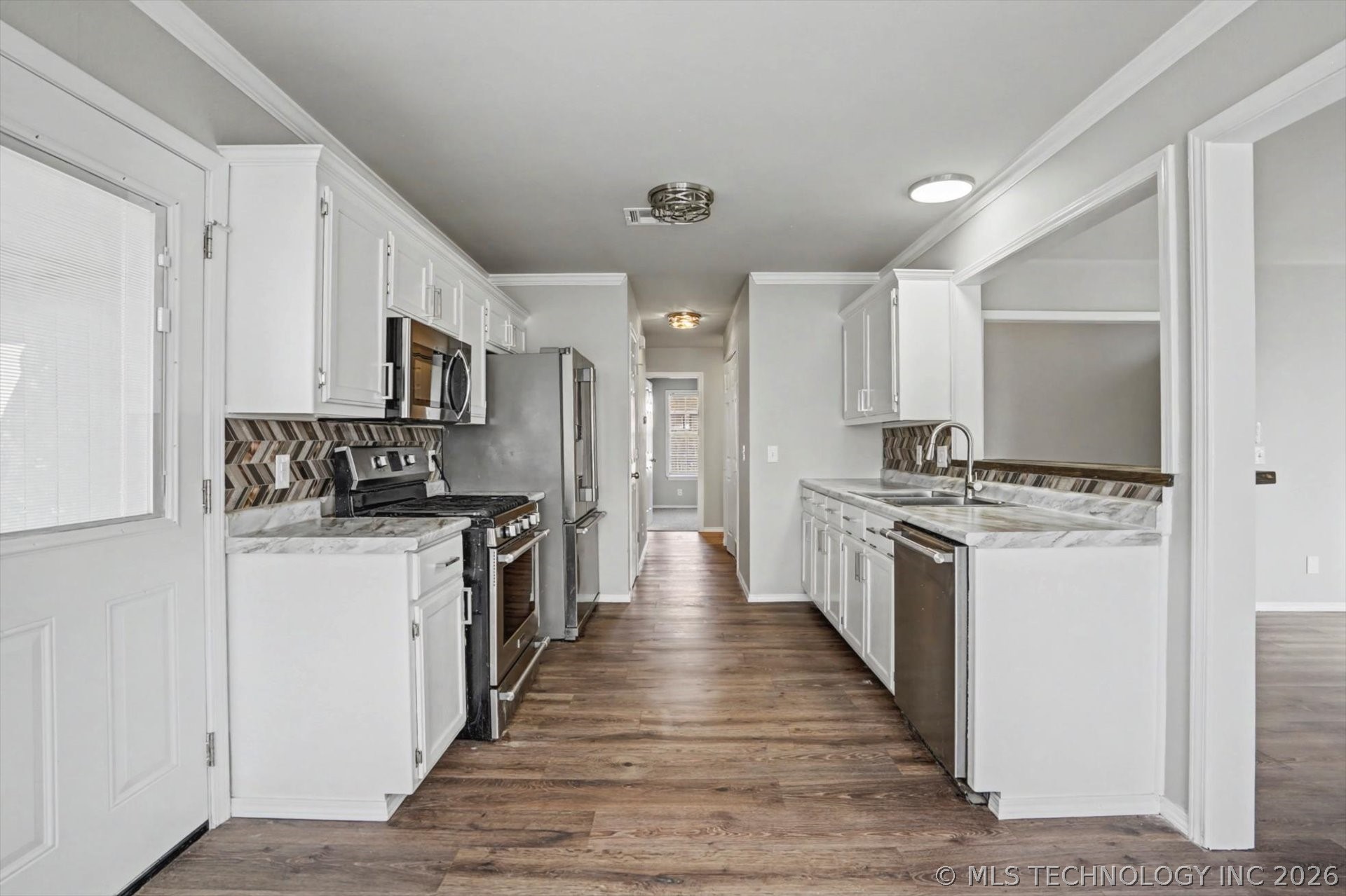 3752 S 214th East Avenue Property Photo 11