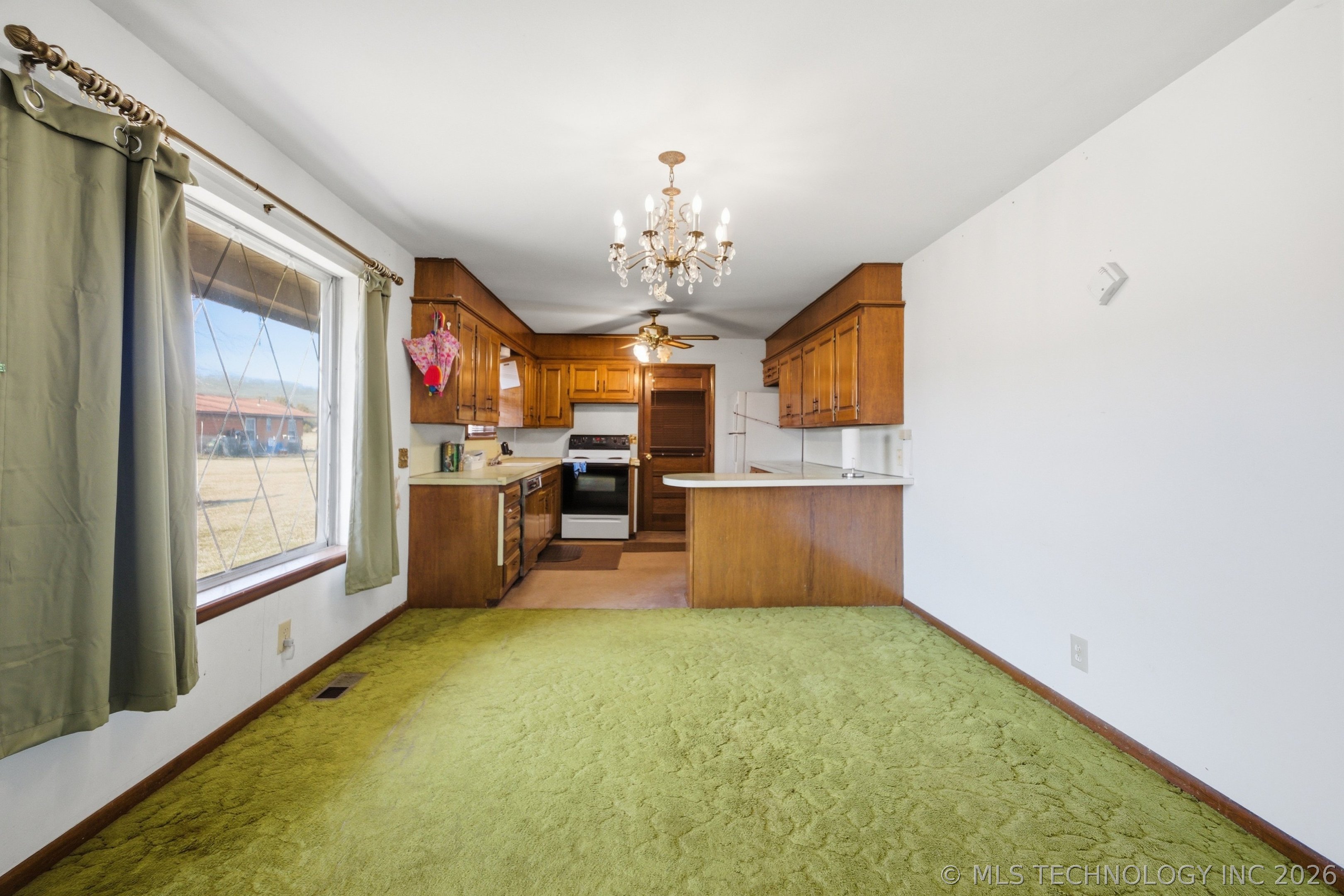 118112 Us Hwy 75 S Property Photo 4