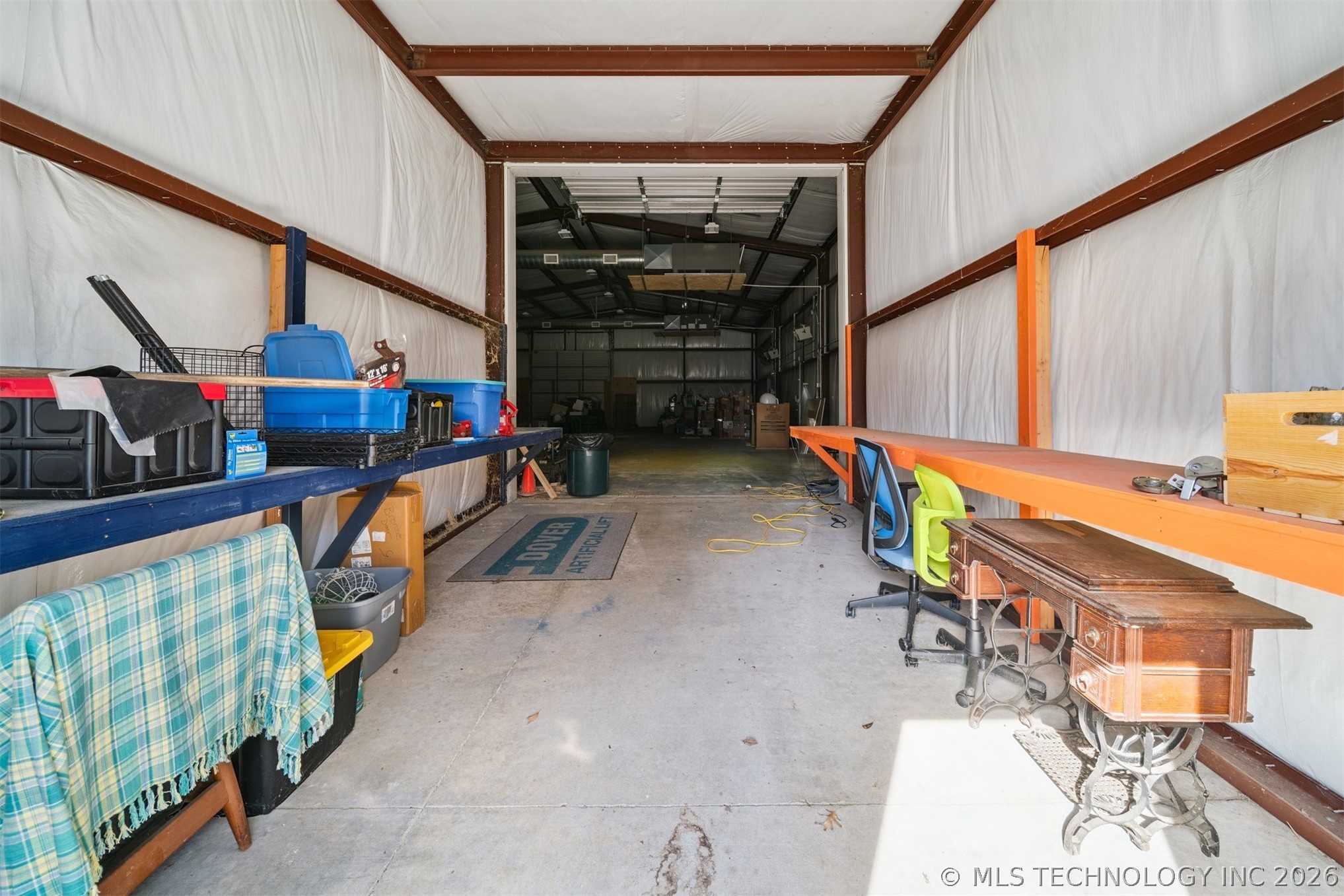 16017 E 580 Road Property Photo 6