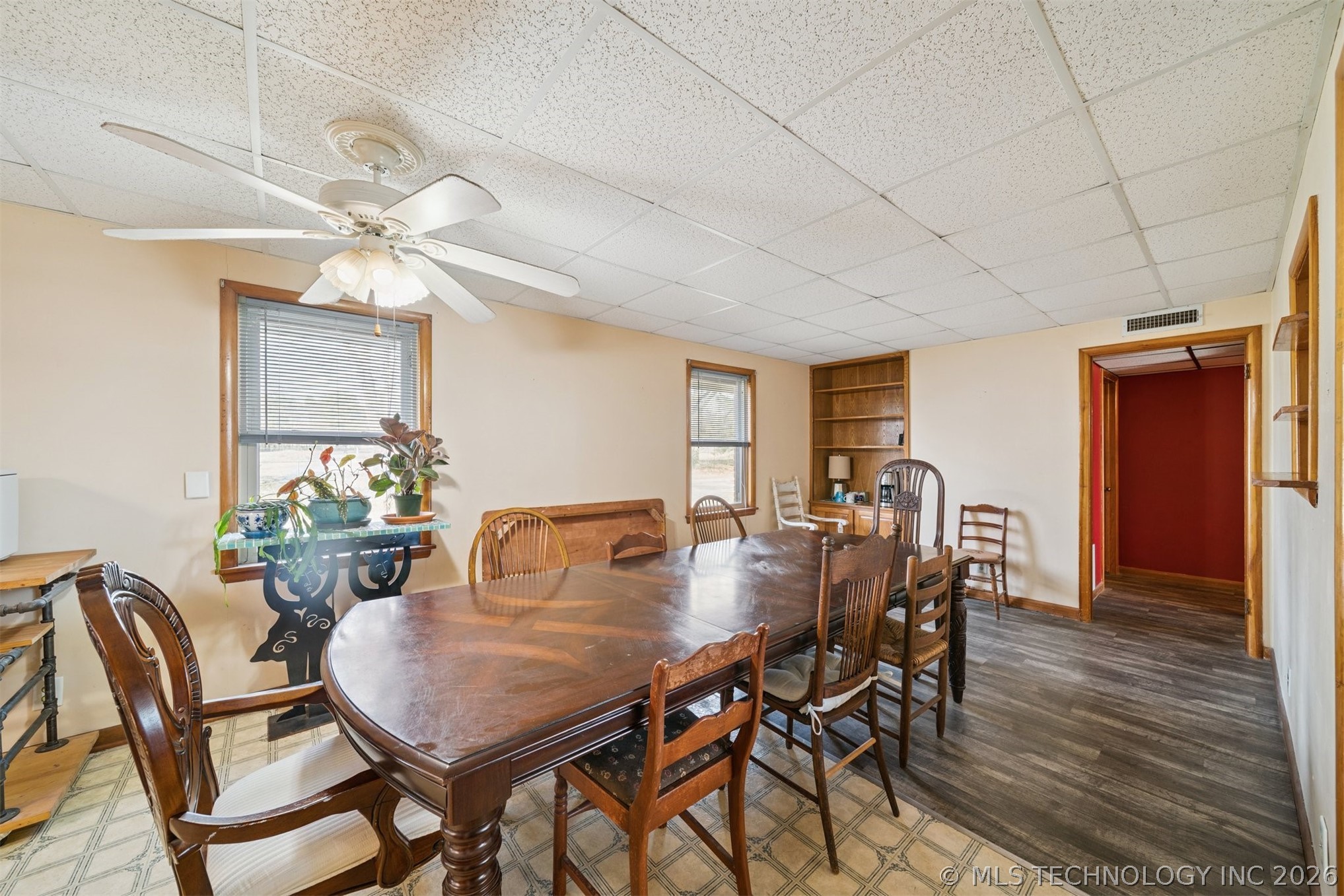 16017 E 580 Road Property Photo 31