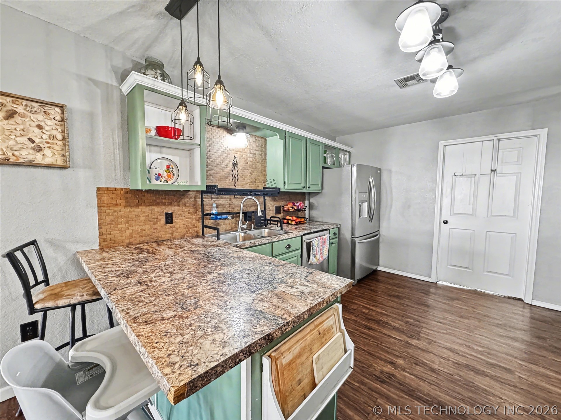 500 Covington Place Property Photo 24