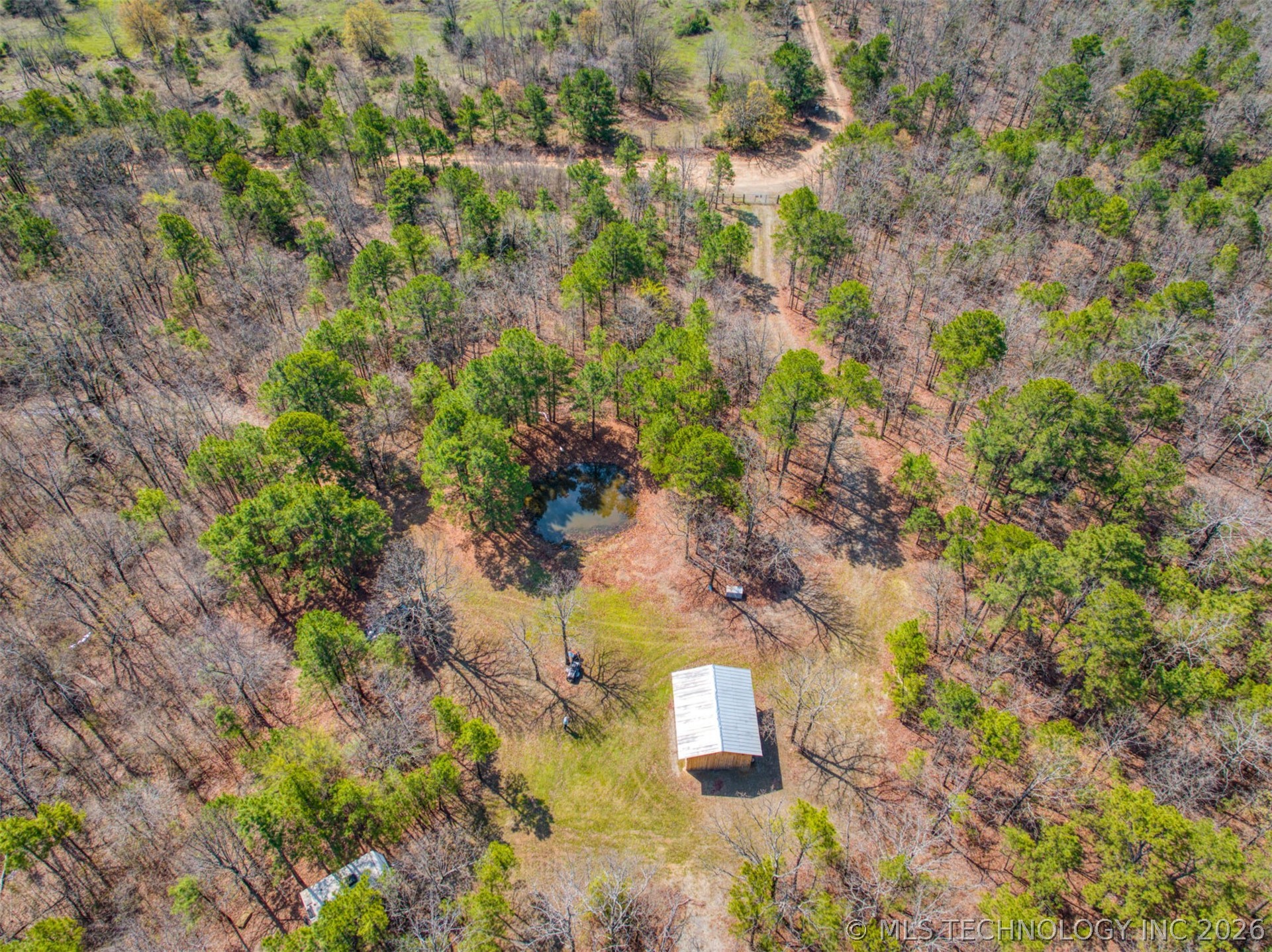 31541 W County Road 1350 Property Photo 17