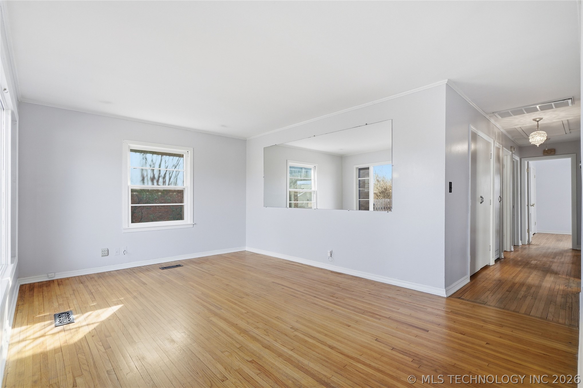 1746 S Yorktown Avenue Property Photo 11