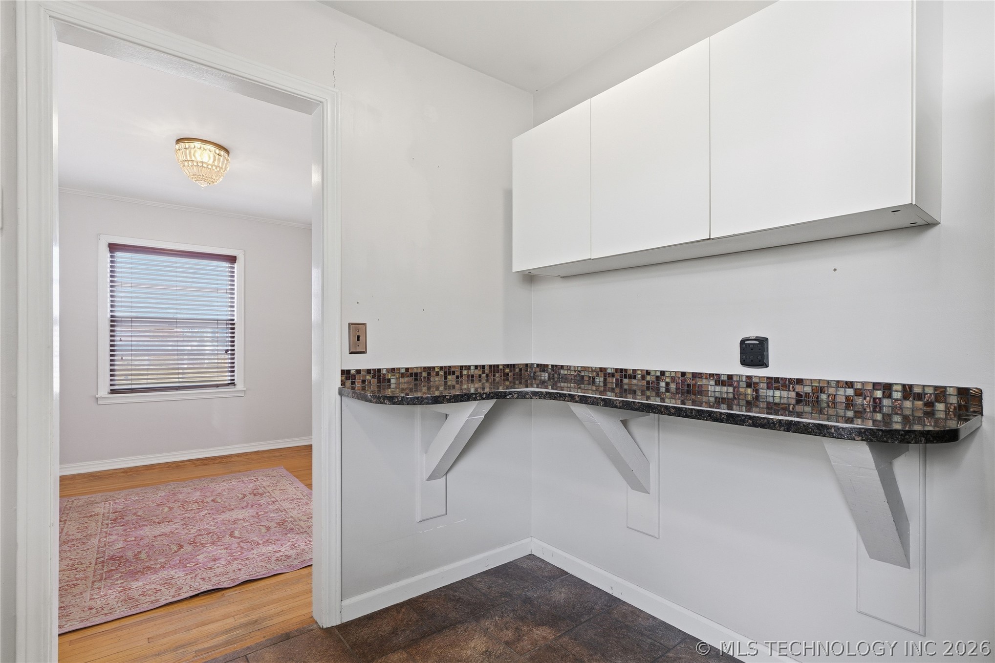 1746 S Yorktown Avenue Property Photo 15