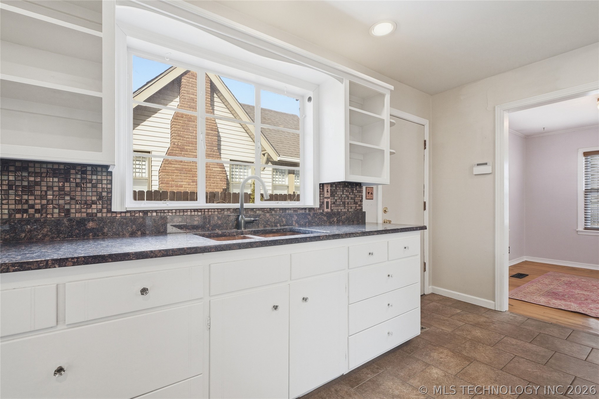 1746 S Yorktown Avenue Property Photo 18