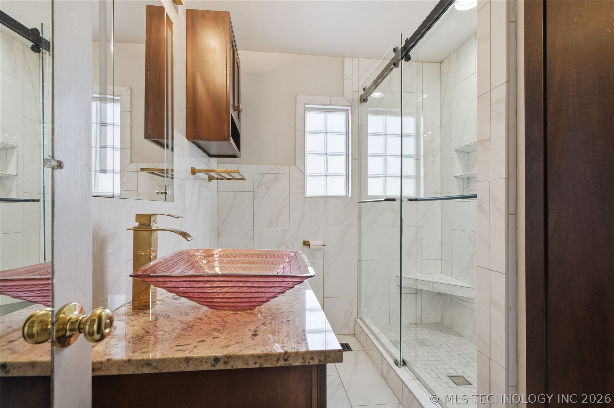 1746 S Yorktown Avenue Property Photo 20