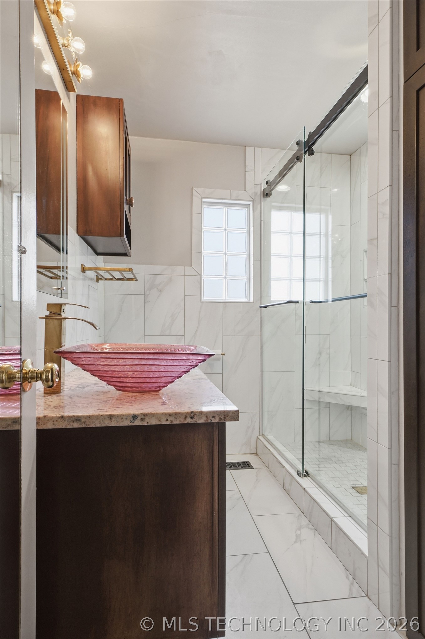 1746 S Yorktown Avenue Property Photo 21