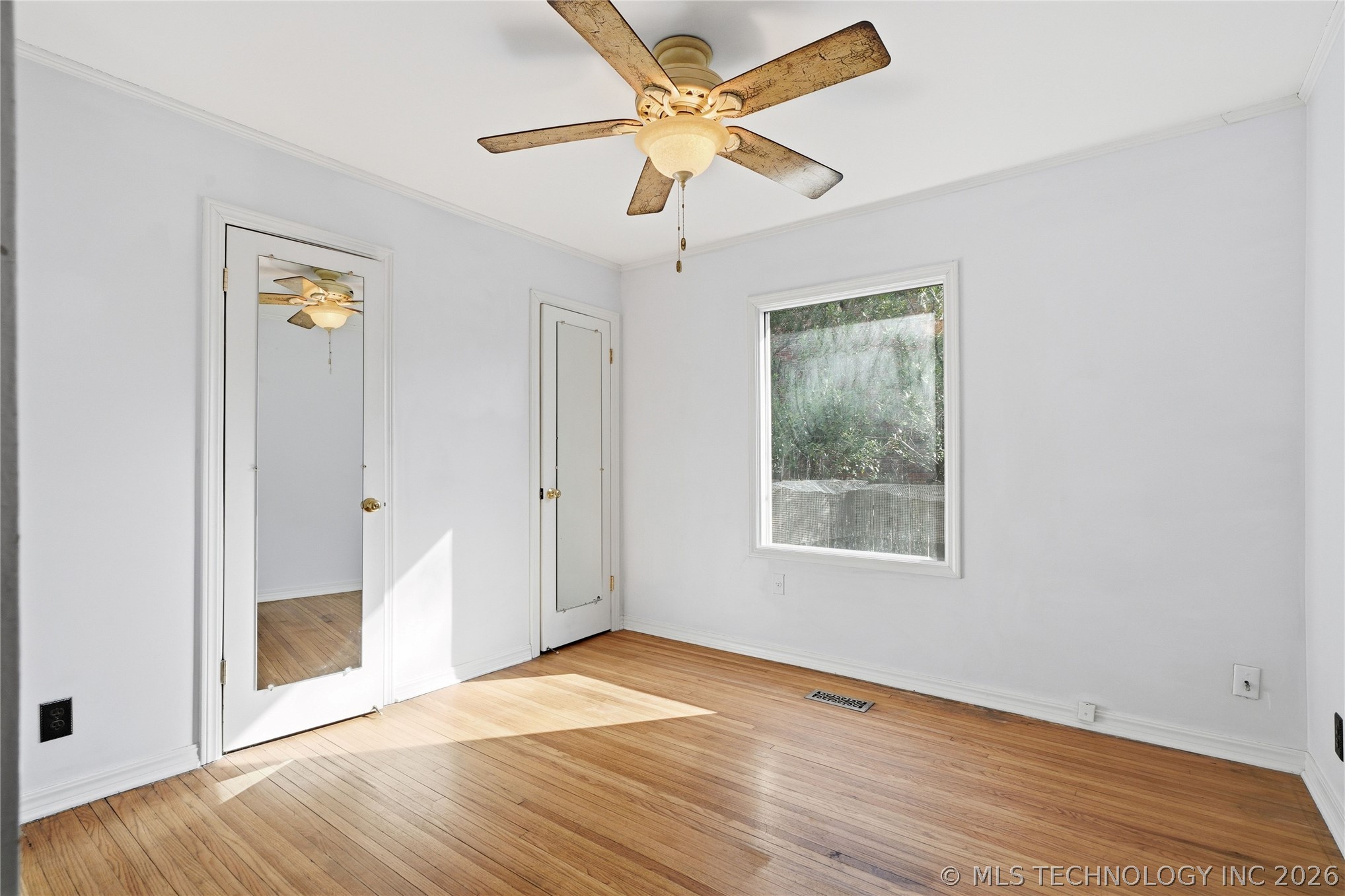 1746 S Yorktown Avenue Property Photo 23