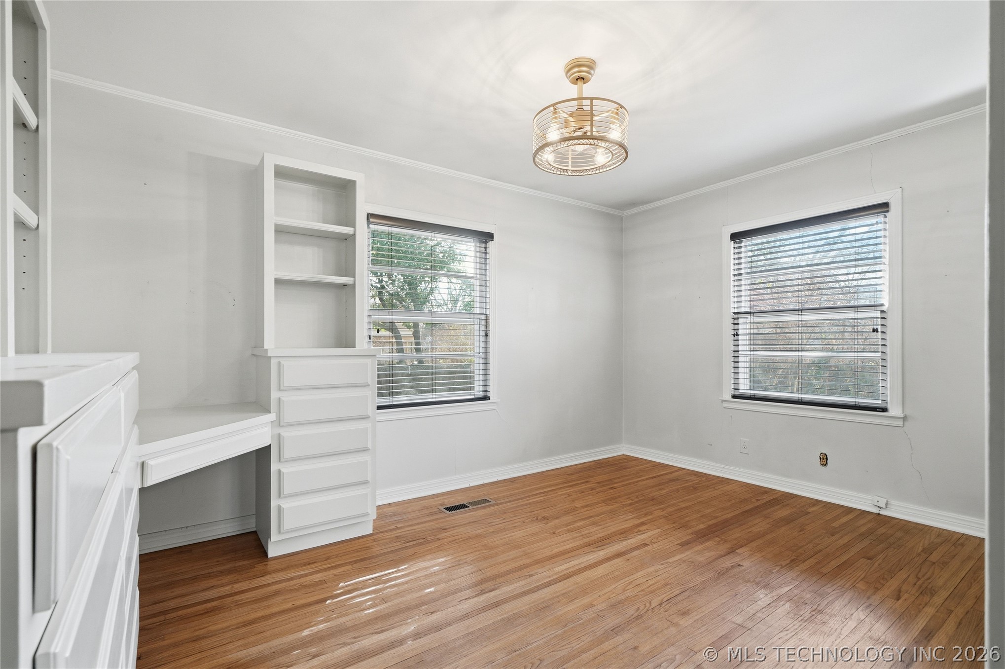 1746 S Yorktown Avenue Property Photo 26