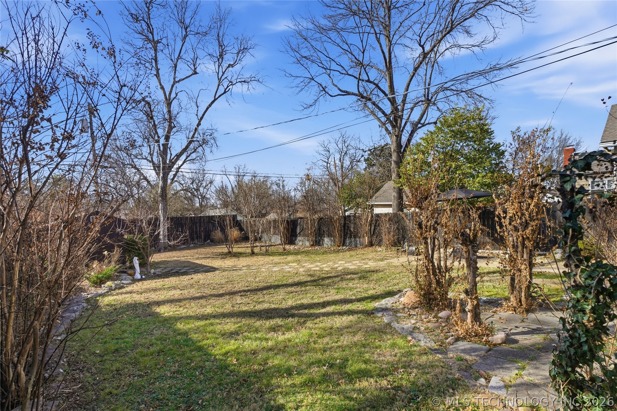 1746 S Yorktown Avenue Property Photo 32