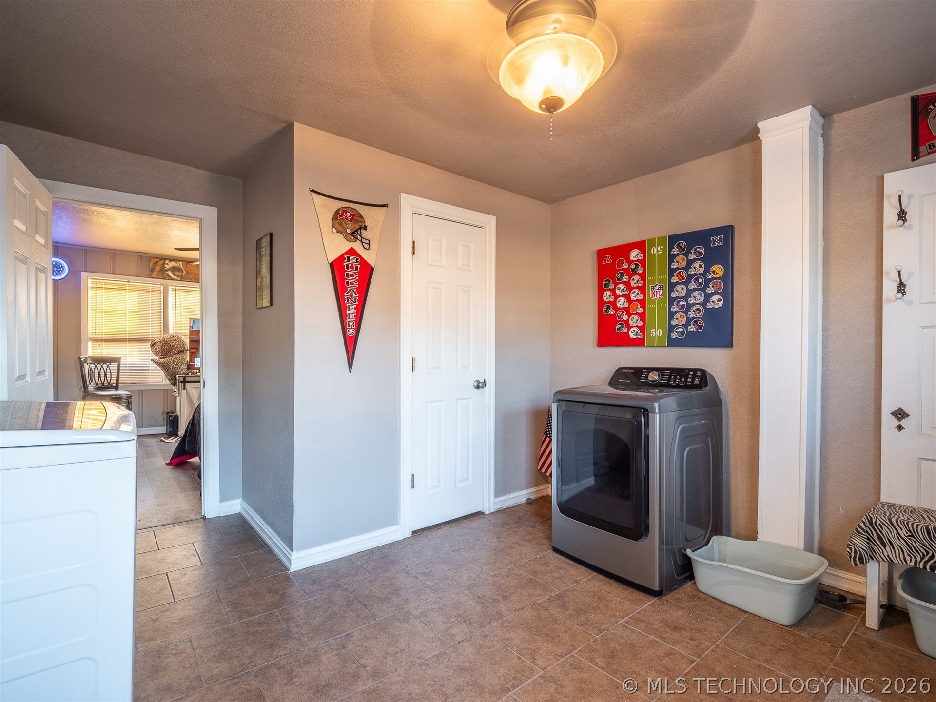 919 S 2nd Street Property Photo 20