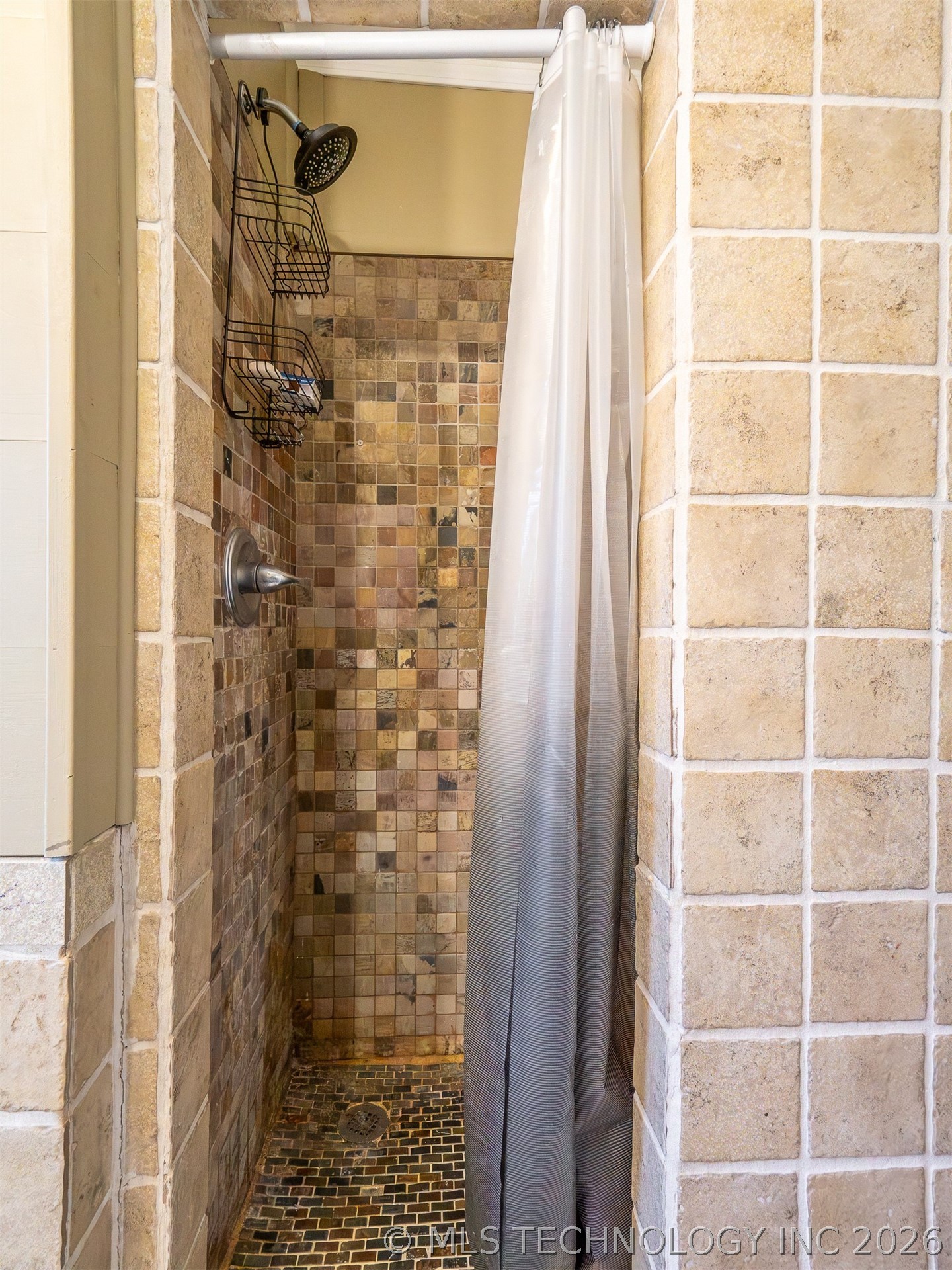 919 S 2nd Street Property Photo 33