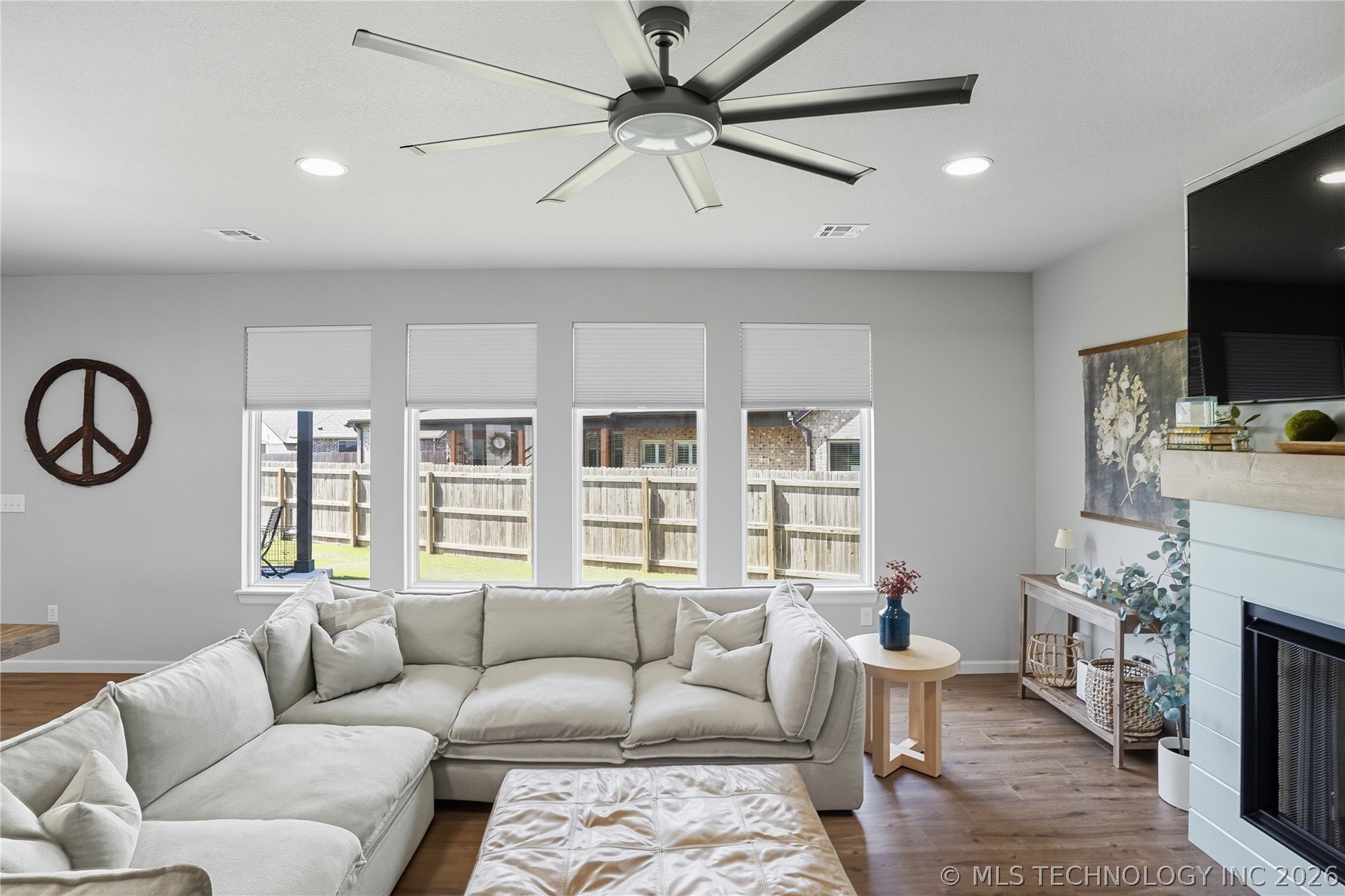 10434 S 232nd East Avenue Property Photo 11