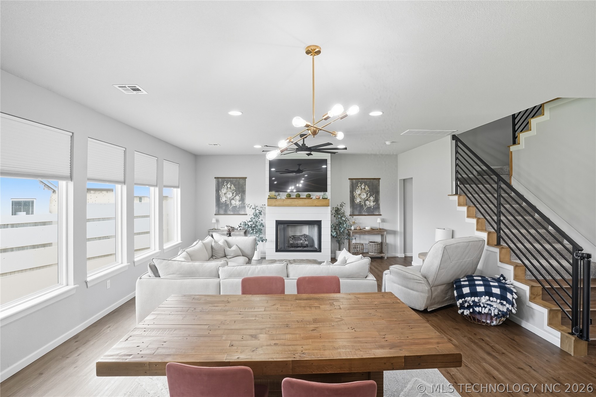 10434 S 232nd East Avenue Property Photo 17