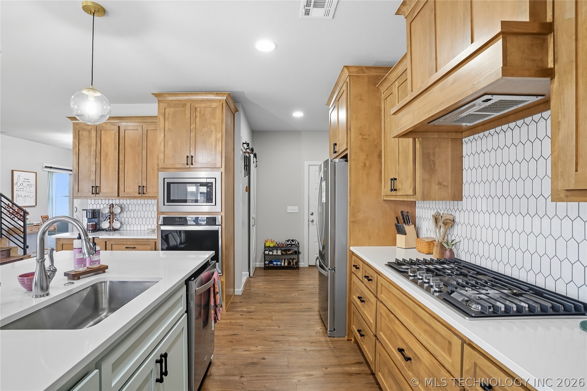 10434 S 232nd East Avenue Property Photo 20