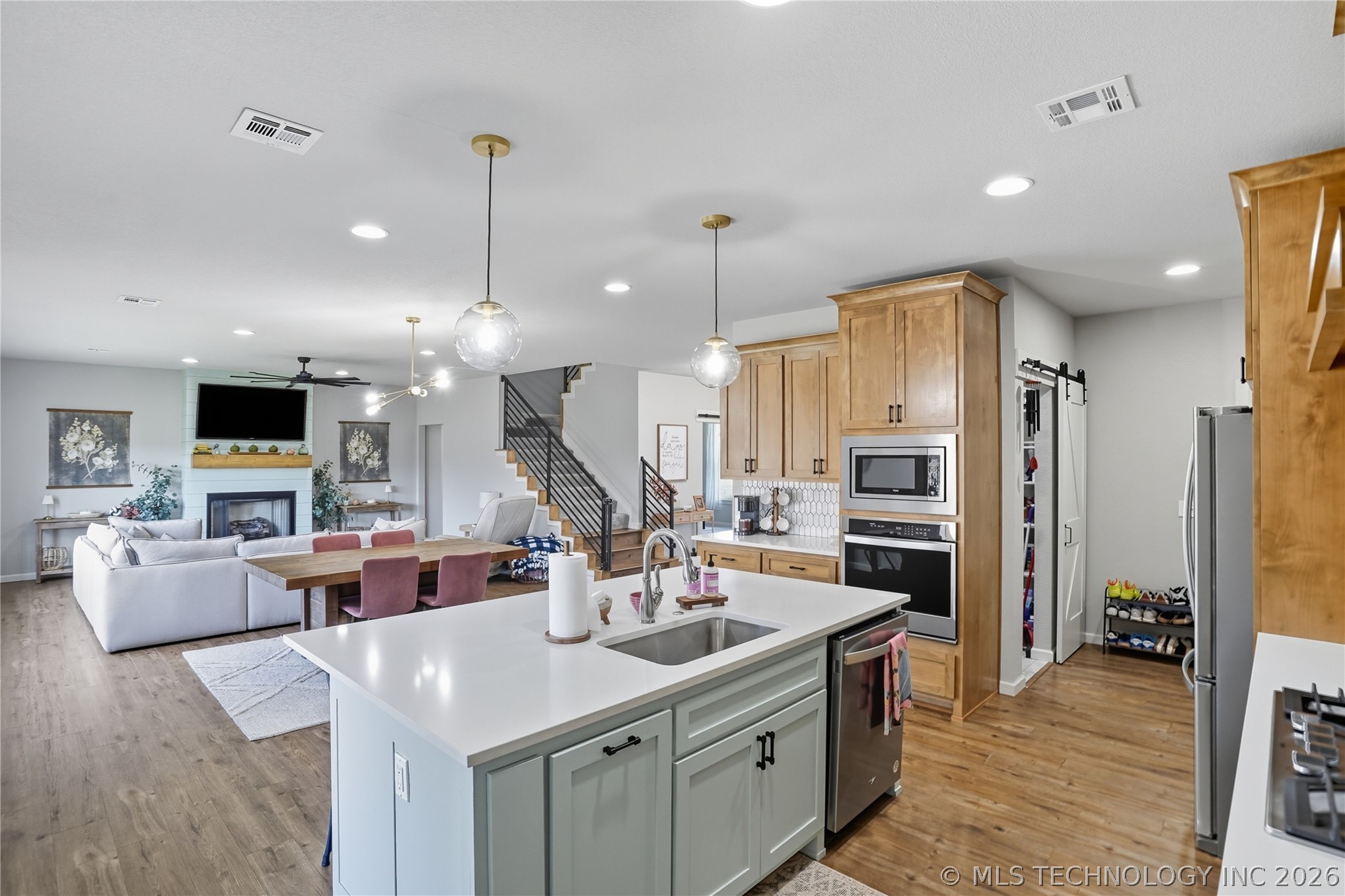 10434 S 232nd East Avenue Property Photo 24