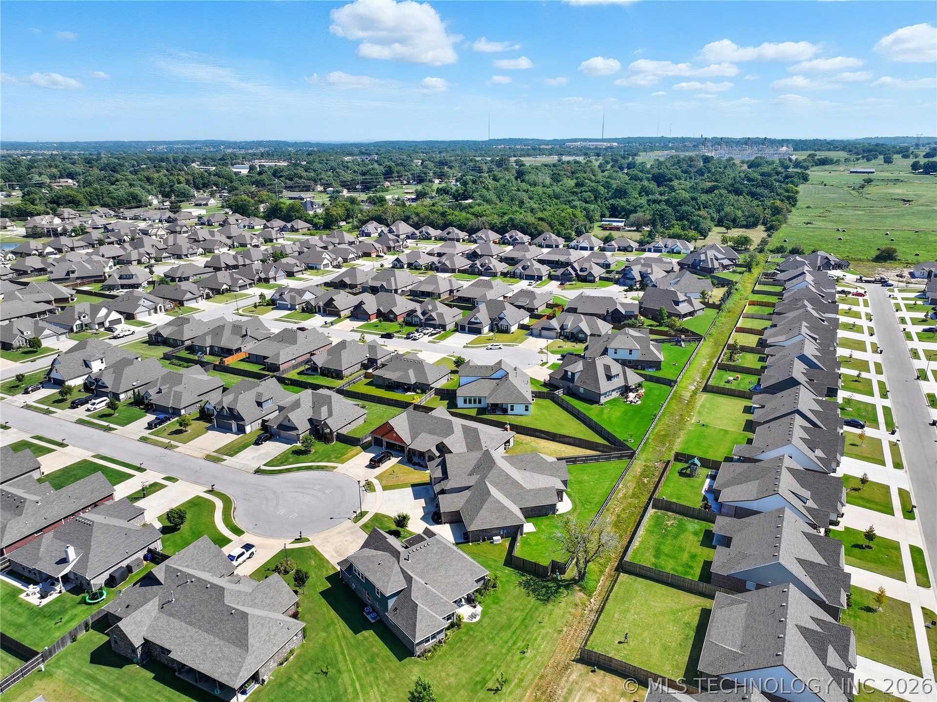 10434 S 232nd East Avenue Property Photo 76