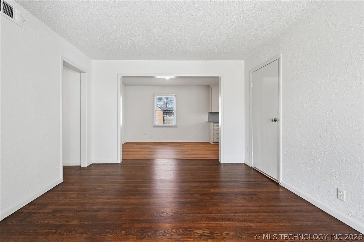 5510 S Boston Place Property Photo 4