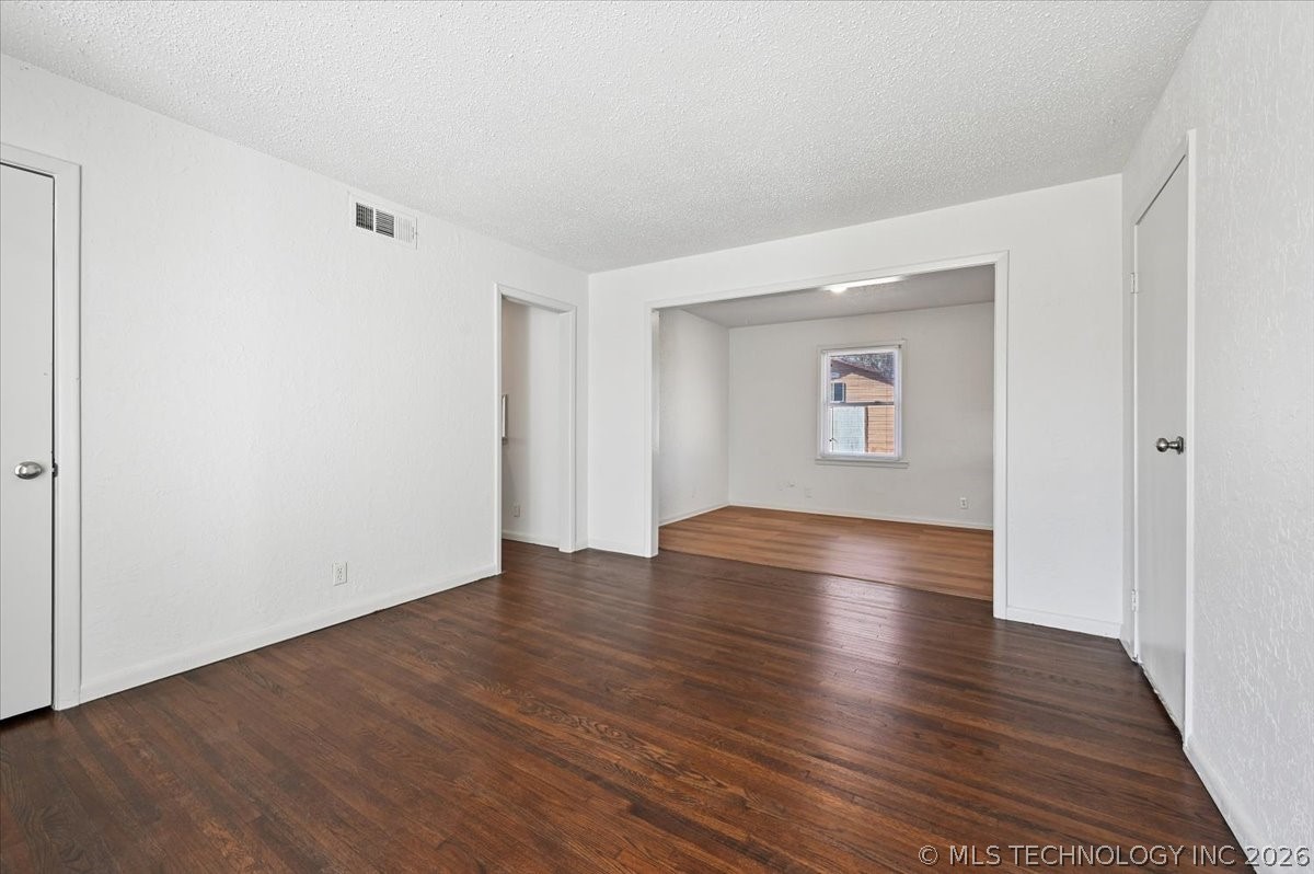 5510 S Boston Place Property Photo 5