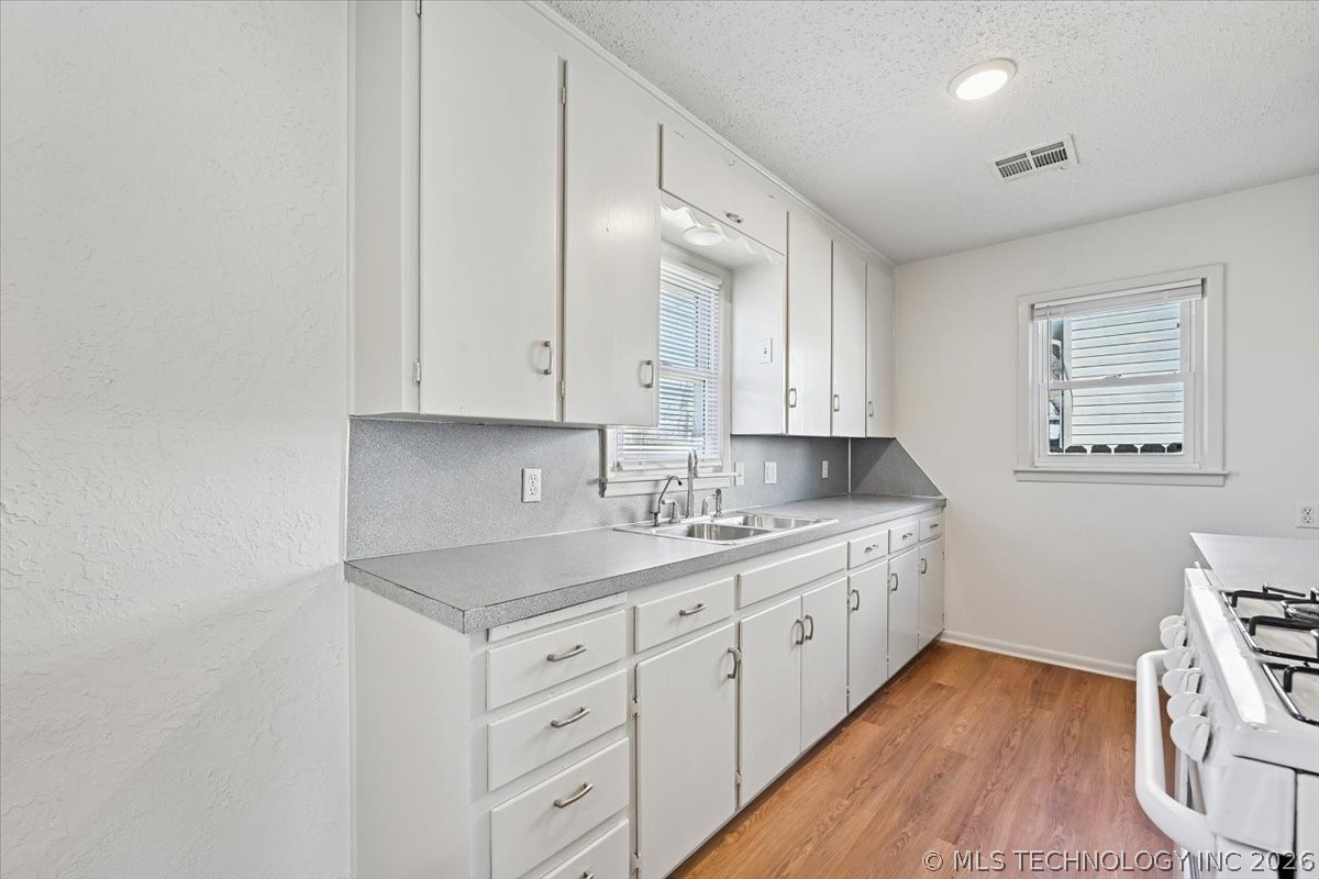 5510 S Boston Place Property Photo 10